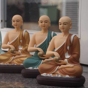 Tượng Ngài Sivali